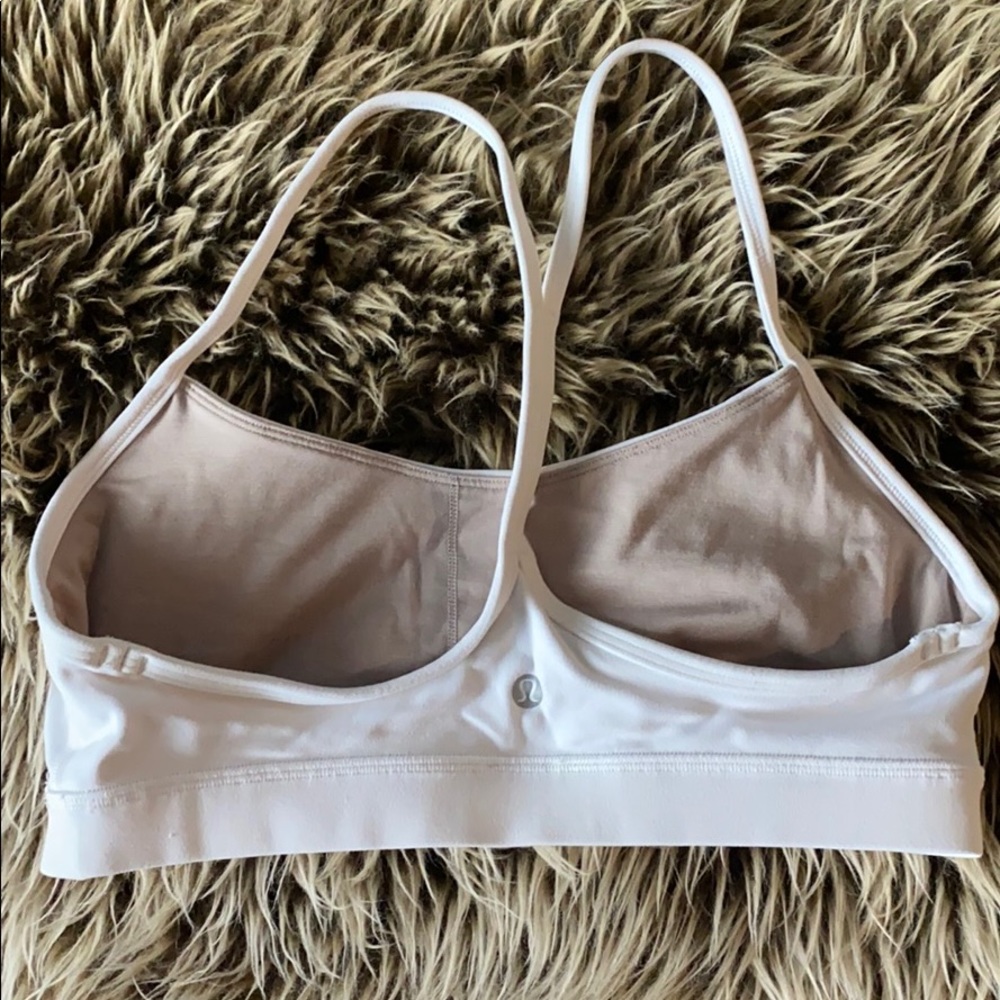 White Lululemon sports bra - Picture 3 of 9